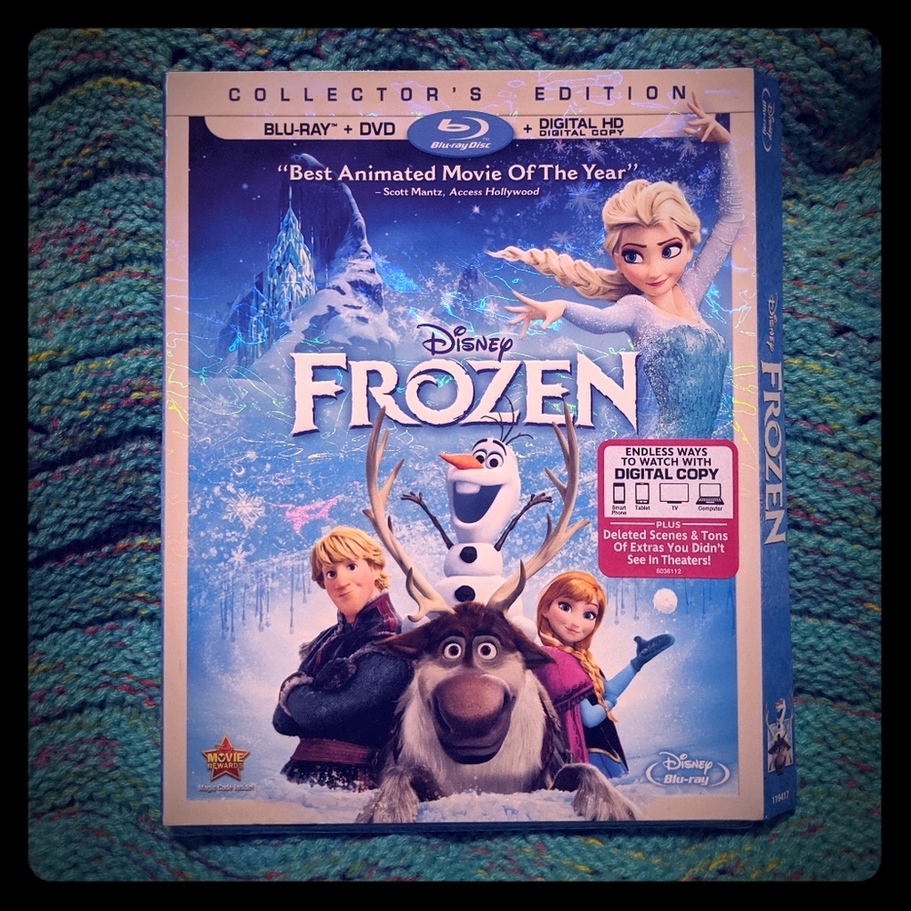 SOLD❄️💙FROZEN💙❄️ DVD